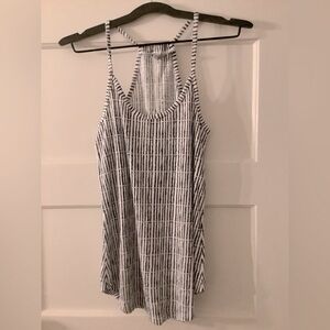 Athleta T-back Tank Top, Sz XS, black white print